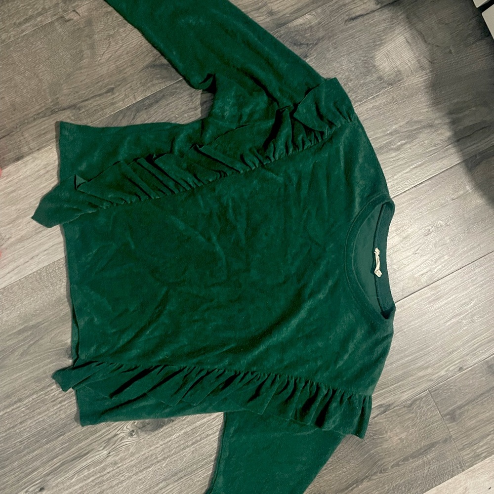 Beautiful emerald green holiday sweater.